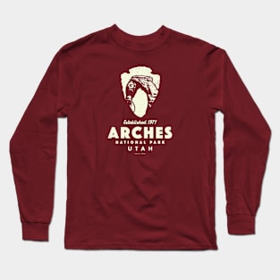 Arches National Park - Delicate Arch Arrowhead Long Sleeve T-Shirt